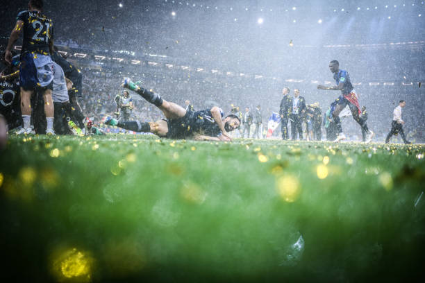 在赛季中保 在赛季中保