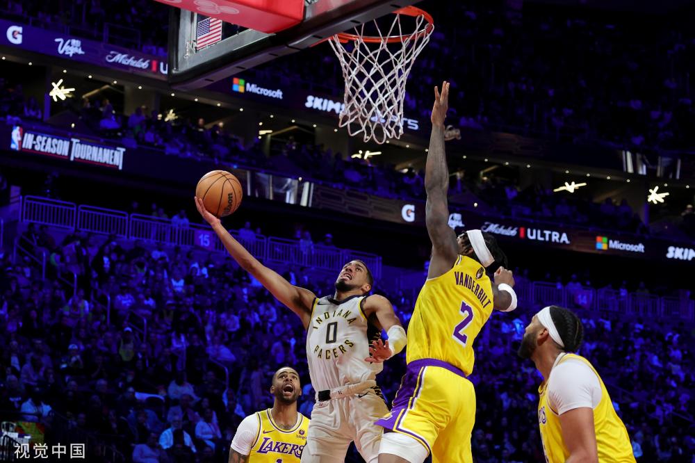 击败顽强的 击败顽强的